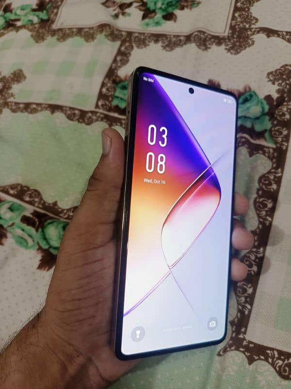 Infinix Note 30 Pro 8+8 256gb 1