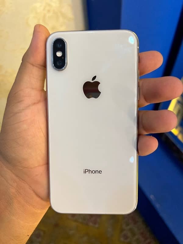 iphone X PTA approved  with Box & Charger 0