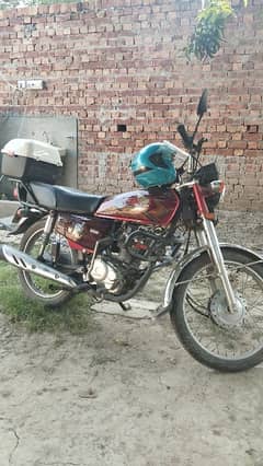 HONDA CG125 LIKE NEW