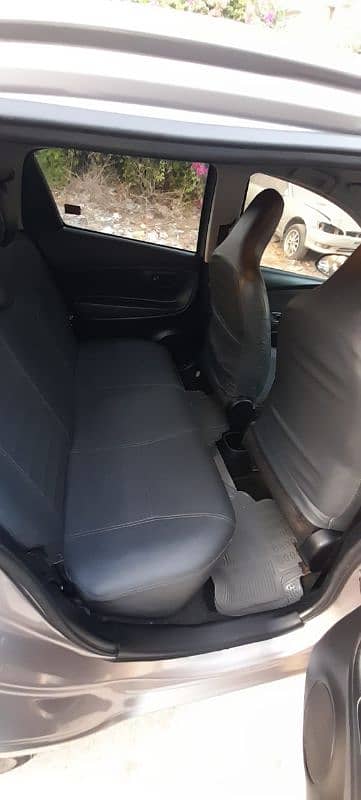 Toyota Vitz 2018 4