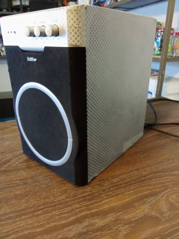 bass amp and Sony lyrics speaker 5.1 chanal 3