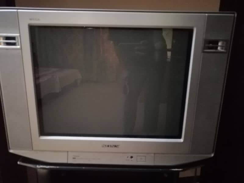 Sony Wega 21 inch  orignal like new 4