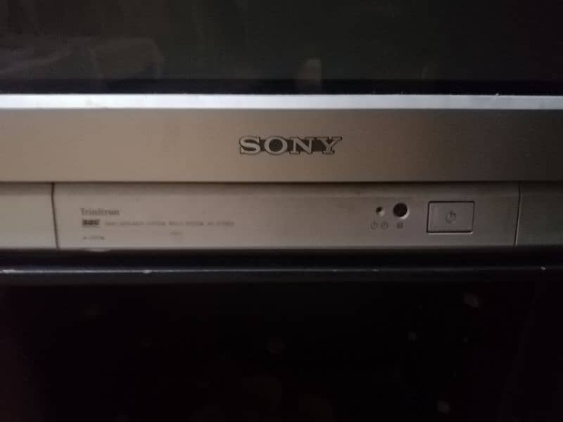 Sony Wega 21 inch  orignal like new 7