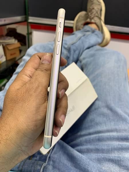 Iphone 11 128GB Dual Sim Approved 2