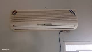 1ton LG ac for quick sell bought few months ago