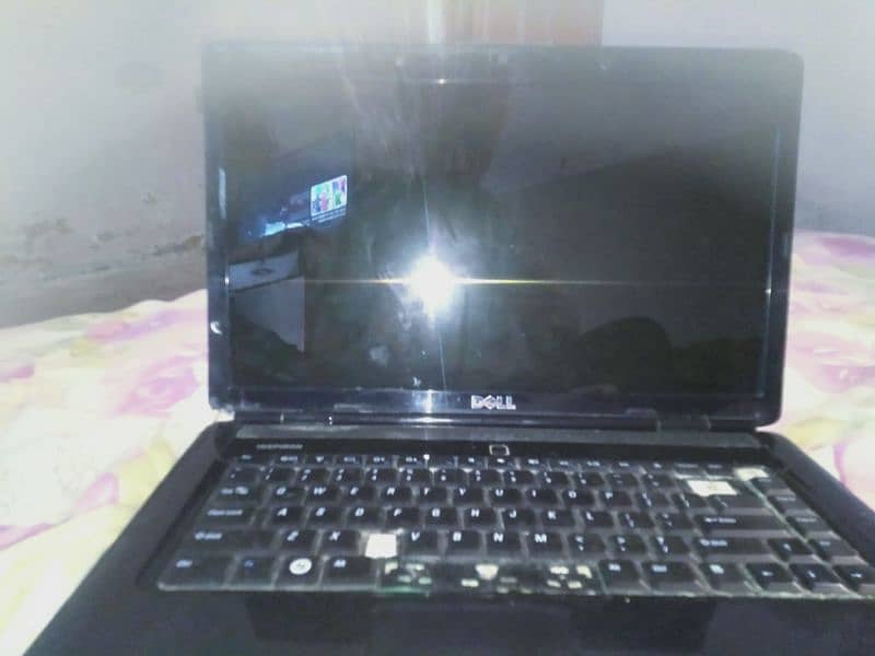 DEEL company laptop black colour 1