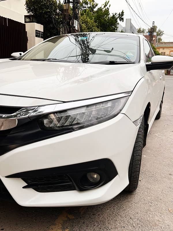 Honda Civic Oriel 2018 0