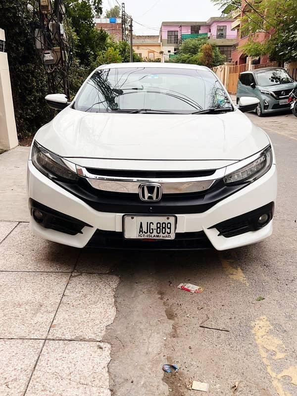 Honda Civic Oriel 2018 7