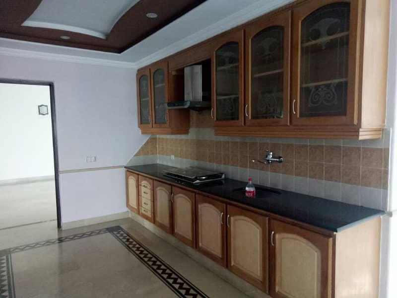 1 Kanal Upper portion Available For rent in DHA Lahore Cantt 6