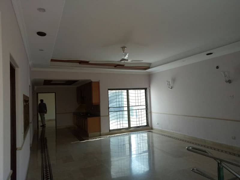 1 Kanal Upper portion Available For rent in DHA Lahore Cantt 9