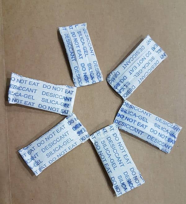 Silica gel fresh stock for sale in Pakistan | Silica Bags | Packets 3