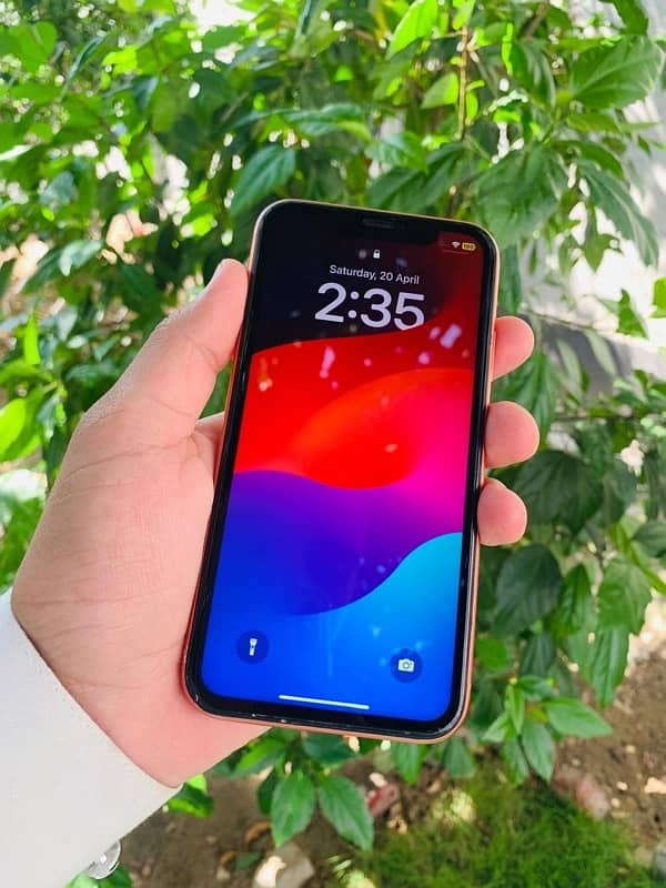 iPhone xr Factory Unlock 2