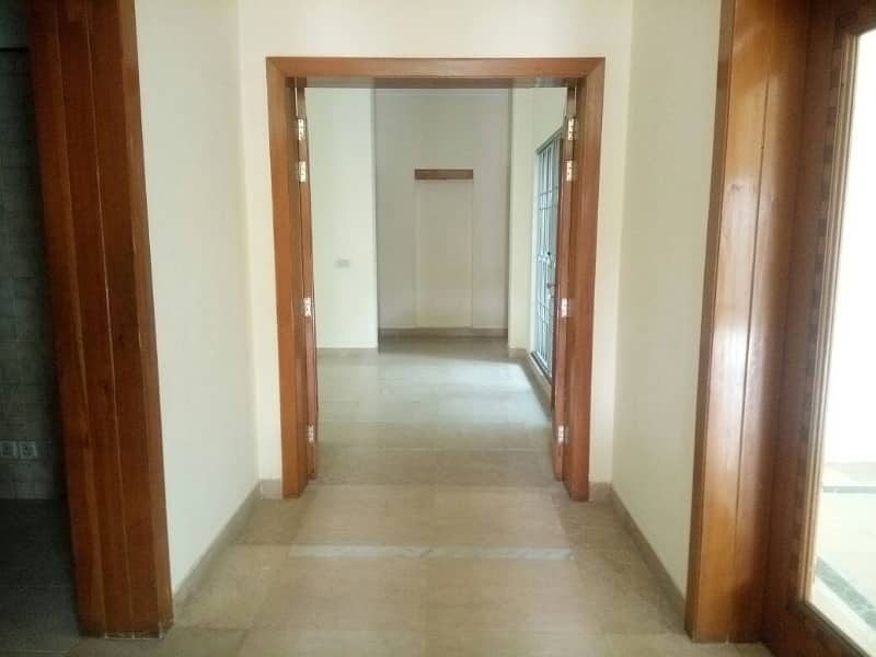 01 Kanal Upper Portion Available For Rent in DHA lahroe Cantt 3