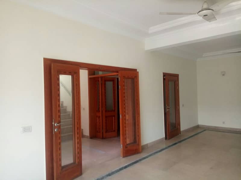 01 Kanal Upper Portion Available For Rent in DHA lahroe Cantt 4