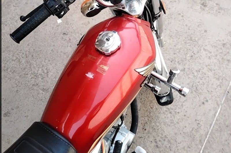 Honda 125s 0