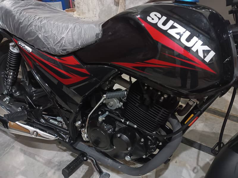 Suzuki GR 150 2022 (03482282560) 2