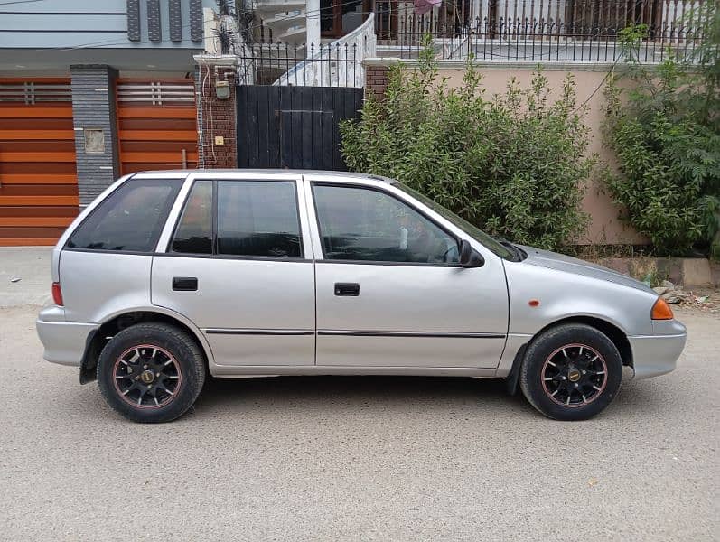 Suzuki Cultus VXR 2001 4