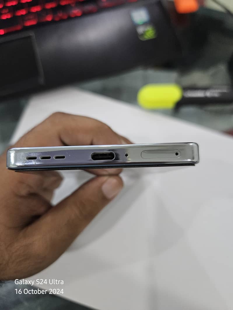 Infinix GT 20 Pro 5