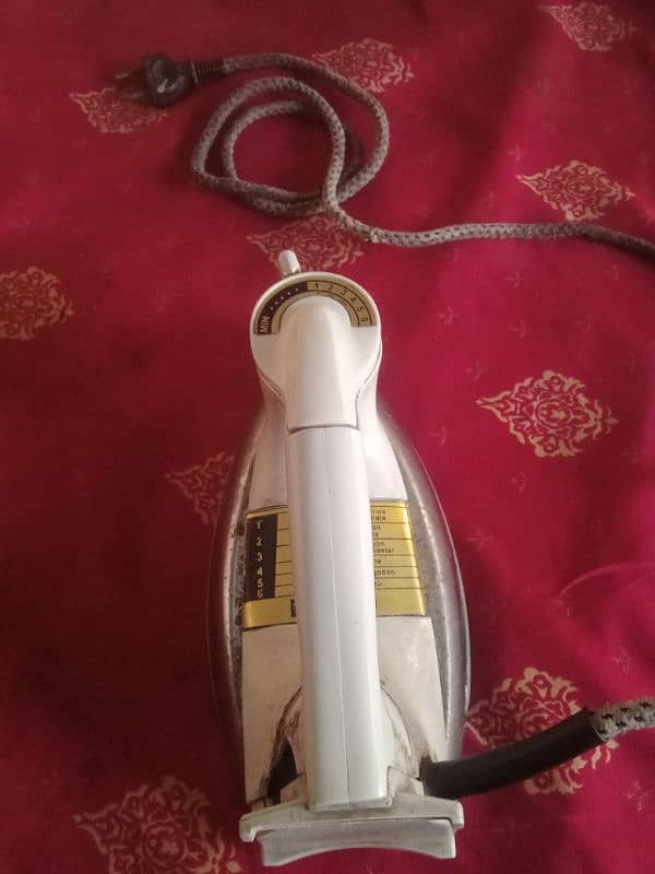 National/Malaysian Dry Iron 2