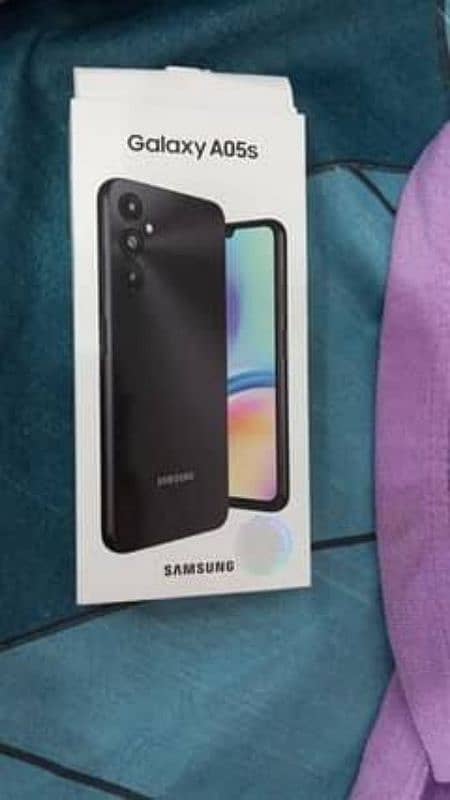 samsung A05s 6 / 128 black 1