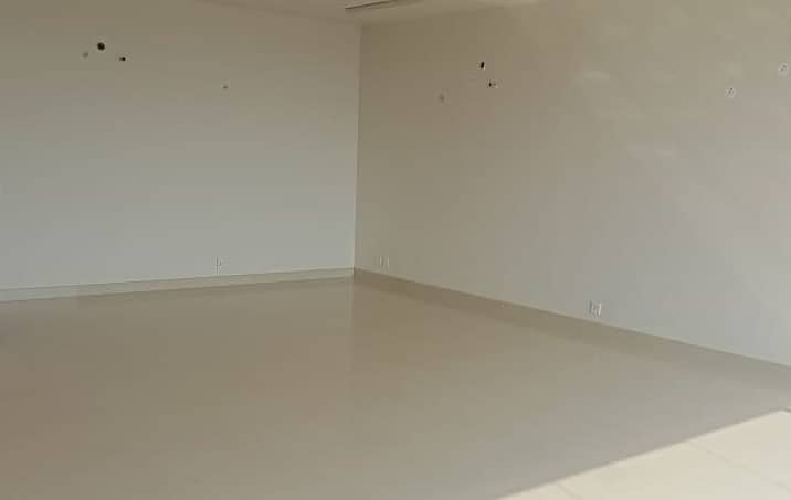 4 Marla 3rd commercial floor very near to DHA complex availble for rent 2