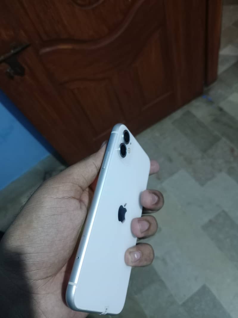 iPhone 11 64gb 4