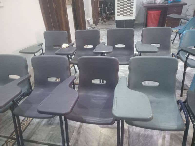 college chairs 1