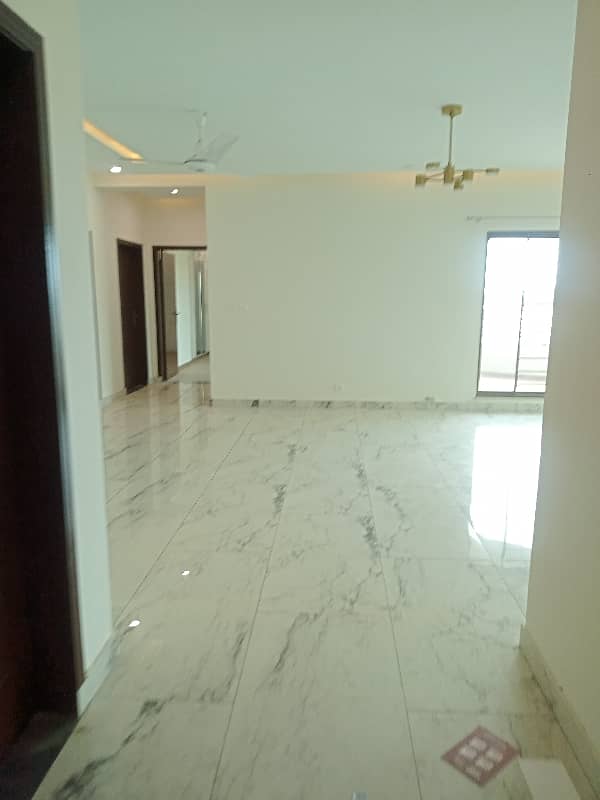 Brand New Apartment Available For Sale In Askari 11 Lahore 5