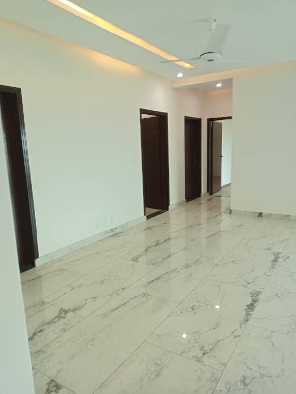 Brand New Apartment Available For Sale In Askari 11 Lahore 6