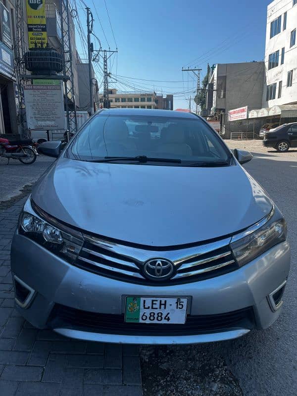 Toyota Corolla Altis 2015 6