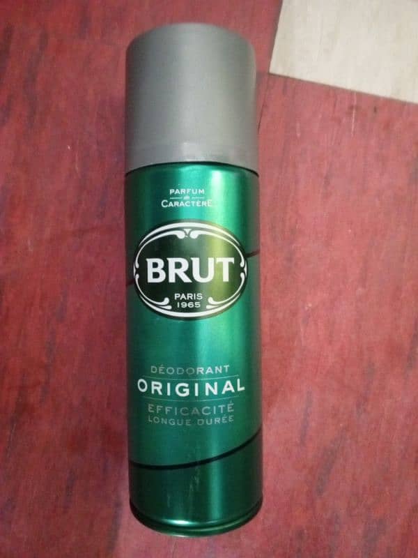 BRUT body spray 0