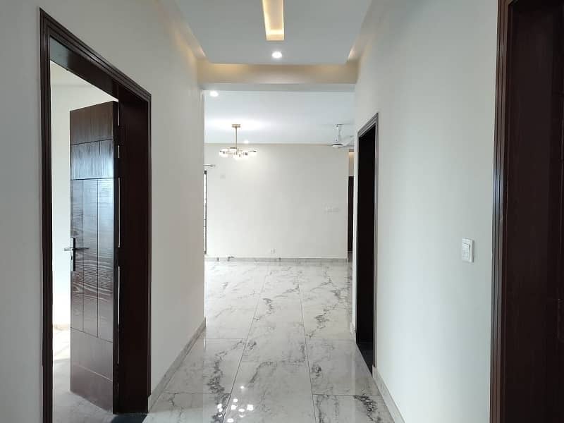 Brand New 10 Marla 3 BED Flat 5th Floor Available For Rent In Askari 11 Sector D 4