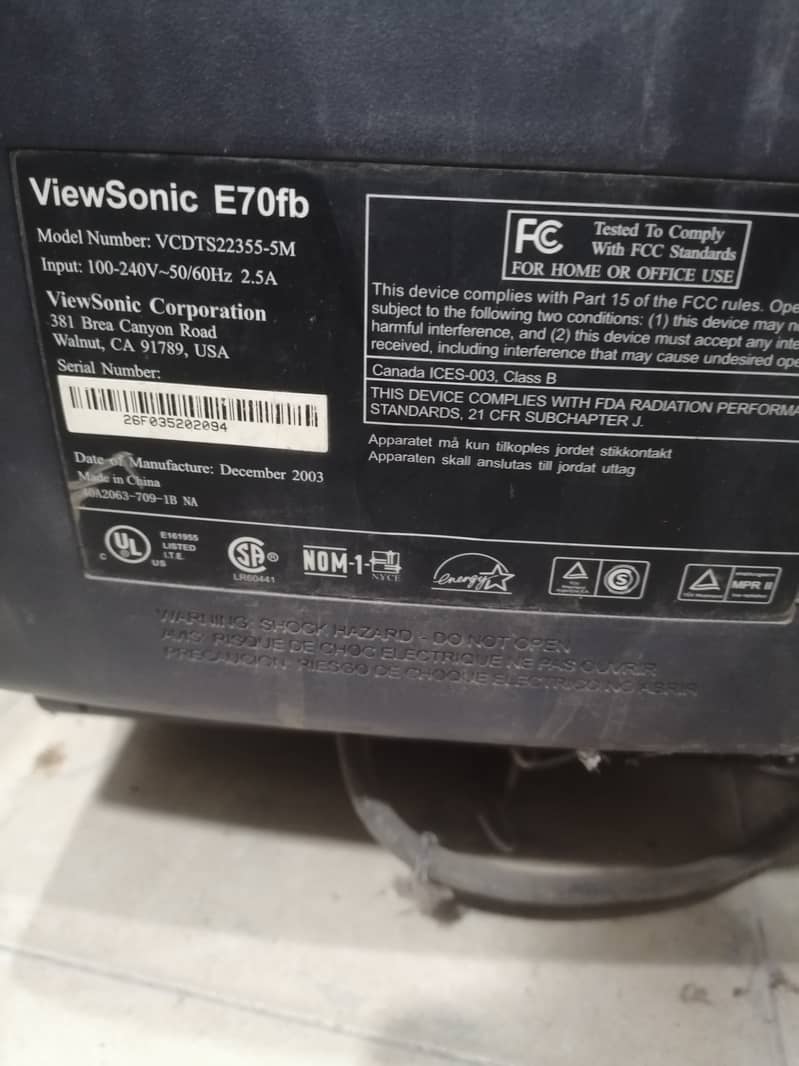 View Sonic Flat Monitor 1