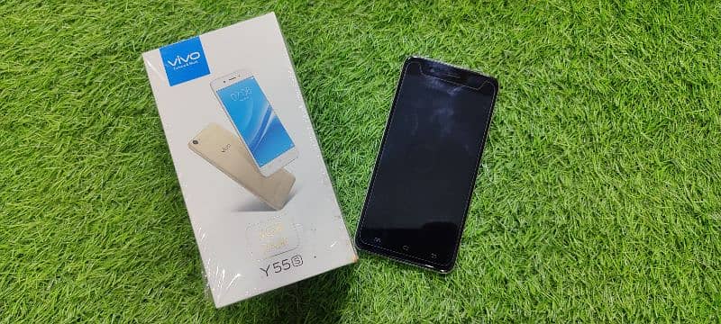 Vivo Y55s Official PTA (not a copy set) Price Negotiable 0