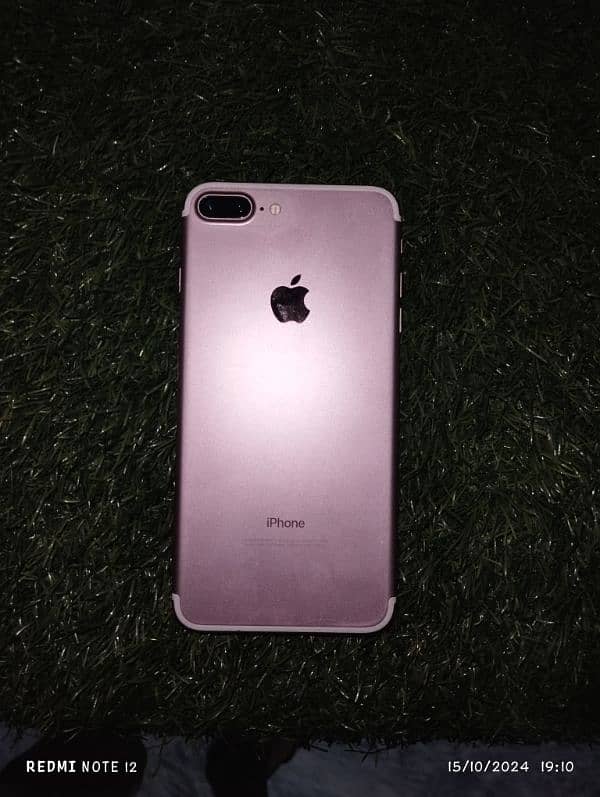 iPhone 7 plus 32 GB 4