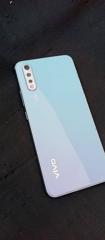 vivo s1 4/128 for sale 2