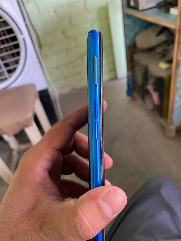 Realme 5 6