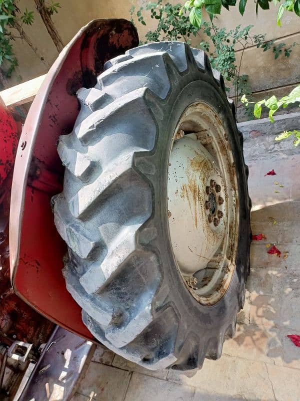 Tractor Messi 135 (0300-8586520) 2