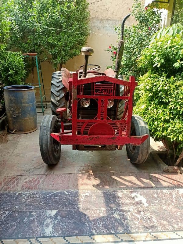 Tractor Messi 135 (0300-8586520) 4