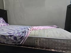 single spring mattress