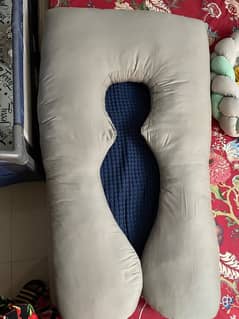 Pregnancy Pillow