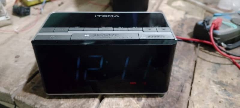 BT Audio clock digital FM Radio  USB speaker 1