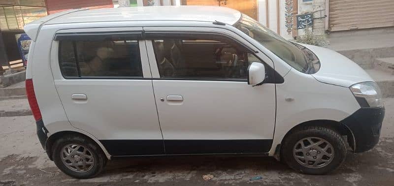 Suzuki Wagon R 2019 1