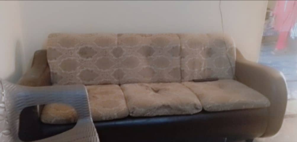 5 seater Sofa set 1