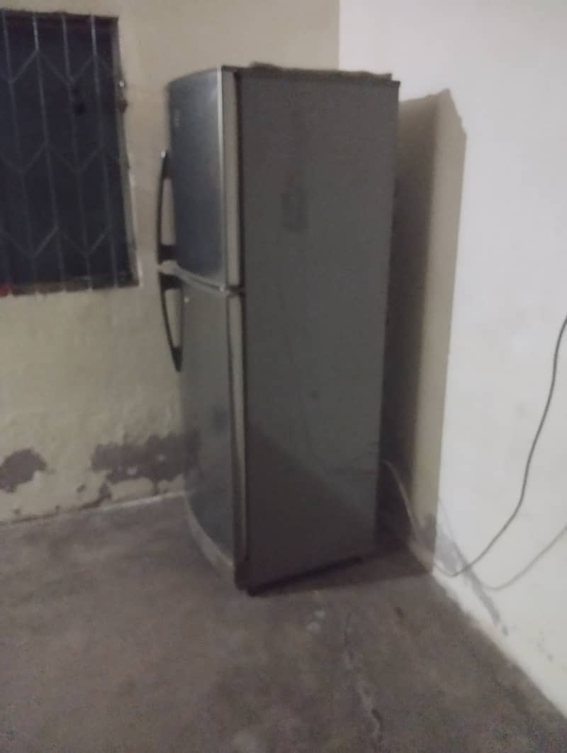 Pel Refrigerator, fridge frige frig 2