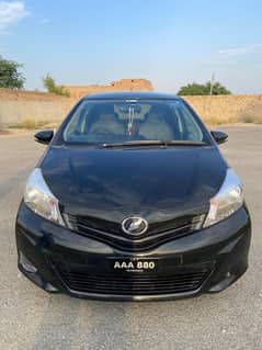 Toyota Vitz F Intelligent Package 1.0 2012