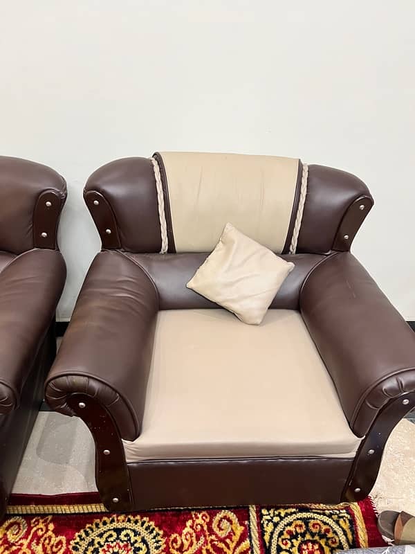 5 seater Dubai plus style, leather sofa 3