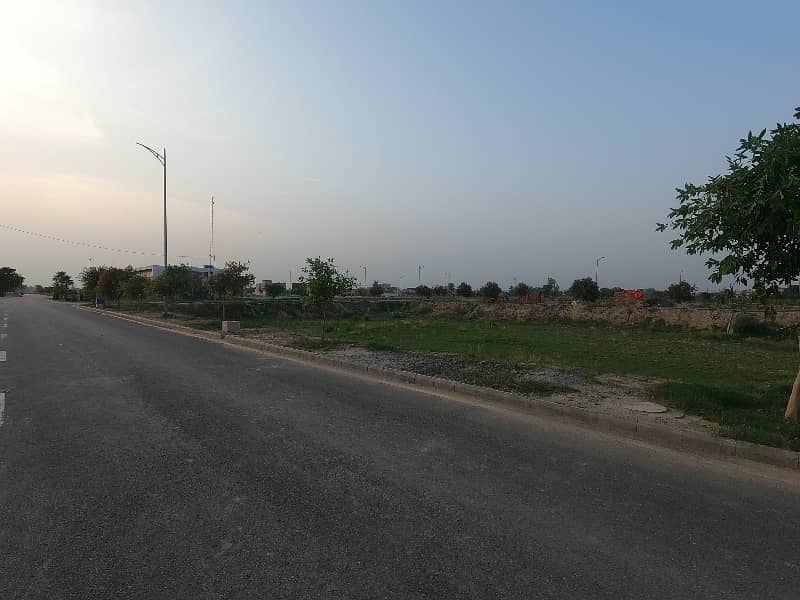 New Lahore City Phase 4 On Ground Plot Far Sale 1 Kanal Near Bahira Tone Ring Road LS3 16