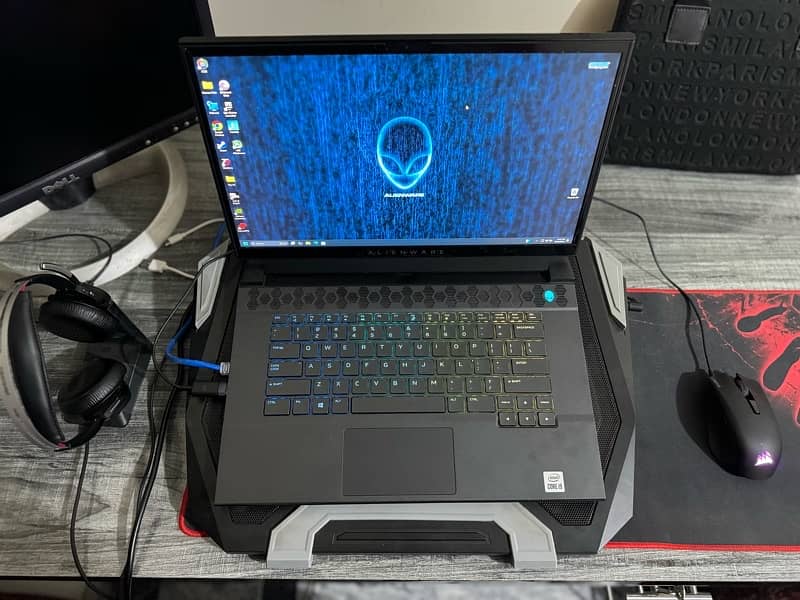 Dell Alienware M15 R3 0