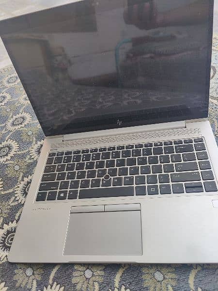 Hp Elitebook 840 G5 Core i7 8gen 4